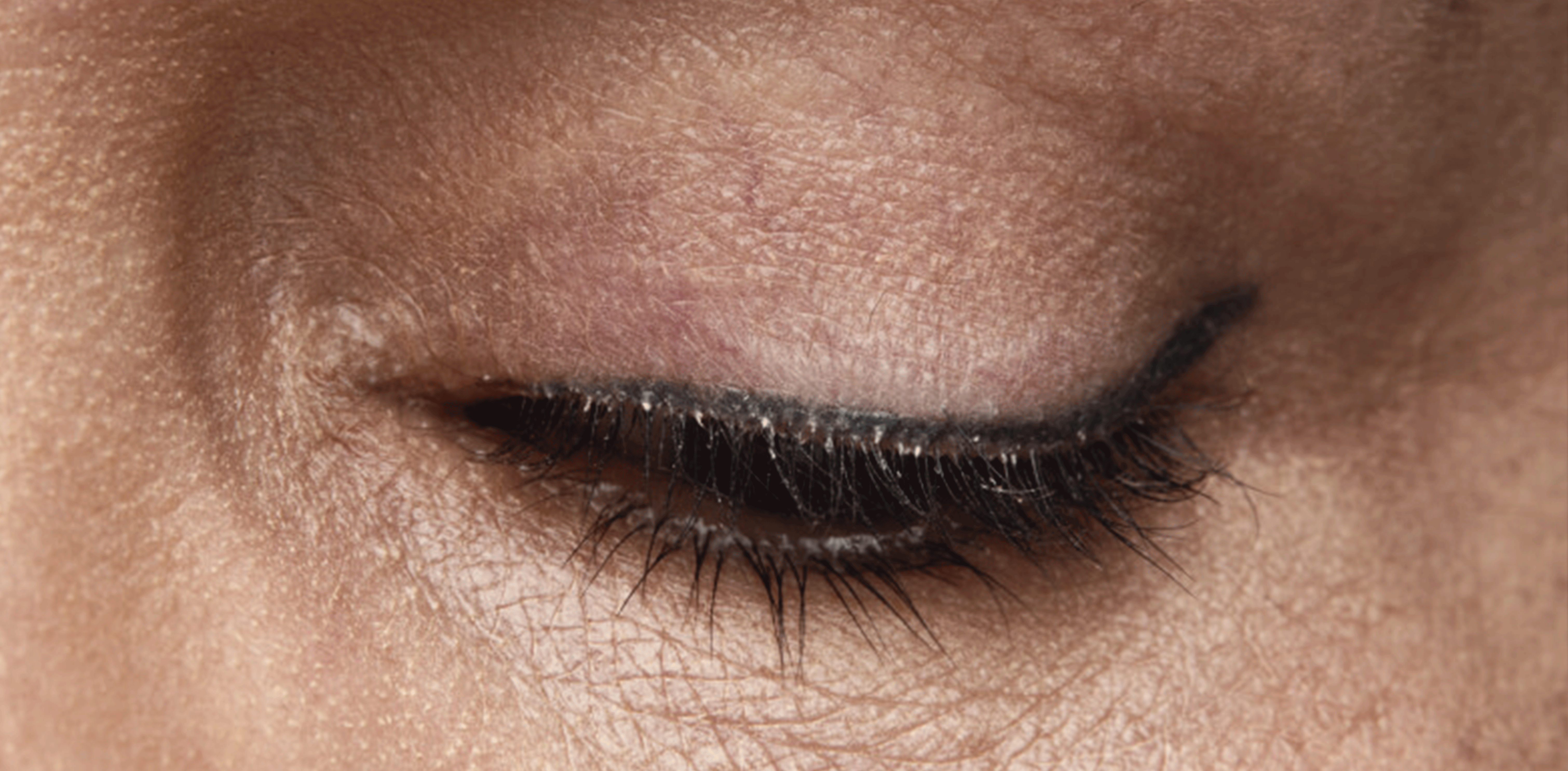 closeup of a woman’s closed eye